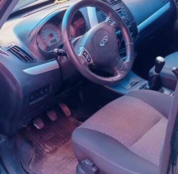 Черный Чери Тигго, объемом двигателя 1.97 л и пробегом 241 тыс. км за 3500 $, фото 8 на Automoto.ua