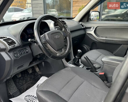 Черный Чери Тигго, объемом двигателя 1.85 л и пробегом 140 тыс. км за 5699 $, фото 23 на Automoto.ua