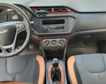 Черный Чери Тигго, объемом двигателя 1.5 л и пробегом 24 тыс. км за 8000 $, фото 5 на Automoto.ua