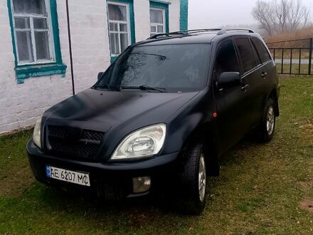 Черный Чери Тигго, объемом двигателя 2 л и пробегом 150 тыс. км за 3420 $, фото 1 на Automoto.ua