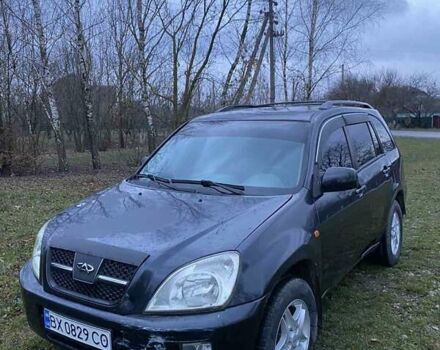 Черный Чери Тигго, объемом двигателя 2 л и пробегом 149 тыс. км за 3000 $, фото 1 на Automoto.ua