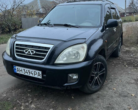 Черный Чери Тигго, объемом двигателя 2 л и пробегом 150 тыс. км за 3500 $, фото 1 на Automoto.ua