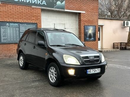 Черный Чери Тигго, объемом двигателя 2.4 л и пробегом 200 тыс. км за 3850 $, фото 1 на Automoto.ua