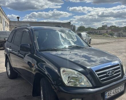 Черный Чери Тигго, объемом двигателя 2 л и пробегом 150 тыс. км за 3300 $, фото 1 на Automoto.ua