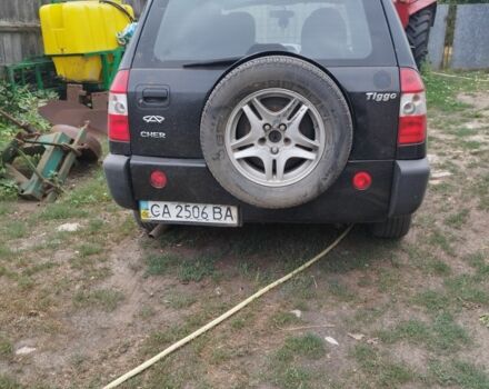 Черный Чери Тигго, объемом двигателя 2 л и пробегом 164 тыс. км за 1207 $, фото 1 на Automoto.ua