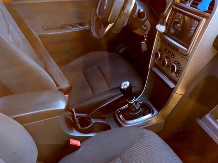 Чери Тигго 2013 в Харькове на Automoto.ua Черный Чери Тигго, объемом двигателя 1.8 л и пробегом 120 тыс. км за 5200 $, фото 1 на Automoto.ua