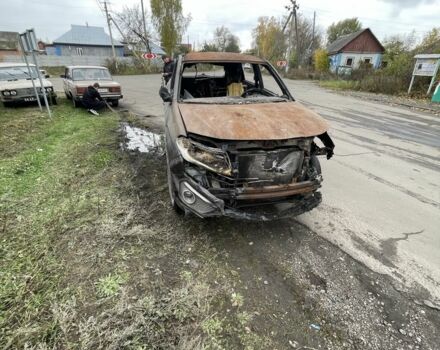 Чері Тігго 2017 у Смеле на Automoto.ua Фіолетовий Чері Тігго, об'ємом двигуна 2 л та пробігом 10 тис. км за 1141 $, фото 3 на Automoto.ua