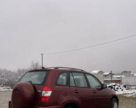 Красный Чери Тигго, объемом двигателя 2 л и пробегом 185 тыс. км за 2999 $, фото 4 на Automoto.ua