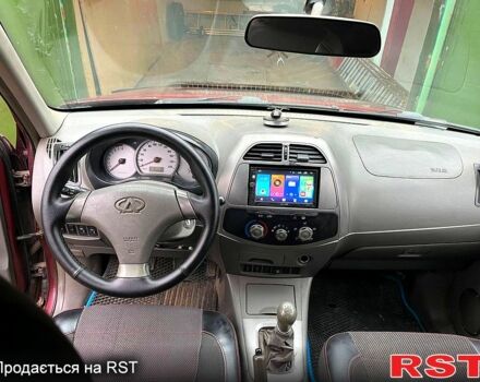 Червоний Чері Тігго, об'ємом двигуна 2 л та пробігом 200 тис. км за 3800 $, фото 9 на Automoto.ua