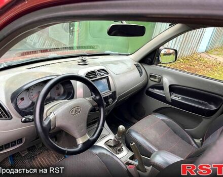 Червоний Чері Тігго, об'ємом двигуна 2 л та пробігом 200 тис. км за 3800 $, фото 10 на Automoto.ua