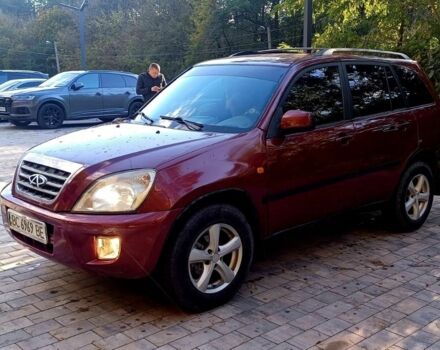 Червоний Чері Тігго, об'ємом двигуна 2 л та пробігом 210 тис. км за 4300 $, фото 3 на Automoto.ua