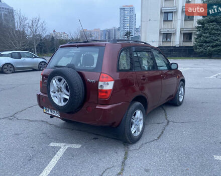 Красный Чери Тигго, объемом двигателя 2 л и пробегом 181 тыс. км за 3250 $, фото 4 на Automoto.ua