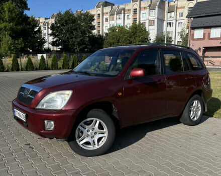 Красный Чери Тигго, объемом двигателя 2 л и пробегом 100 тыс. км за 4750 $, фото 1 на Automoto.ua