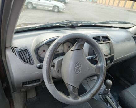 Червоний Чері Тігго, об'ємом двигуна 2 л та пробігом 200 тис. км за 2500 $, фото 5 на Automoto.ua