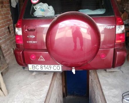 Красный Чери Тигго, объемом двигателя 2.35 л и пробегом 106 тыс. км за 3600 $, фото 1 на Automoto.ua