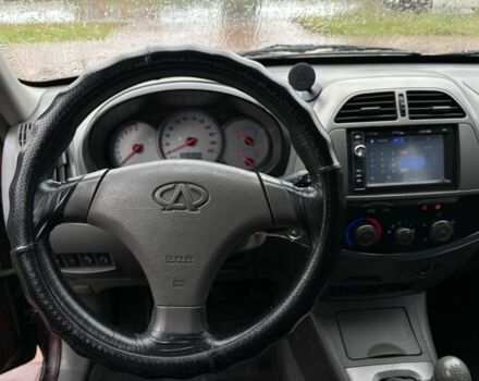 Красный Чери Тигго, объемом двигателя 2 л и пробегом 187 тыс. км за 2499 $, фото 11 на Automoto.ua