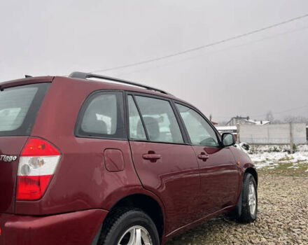 Красный Чери Тигго, объемом двигателя 2 л и пробегом 185 тыс. км за 2999 $, фото 5 на Automoto.ua