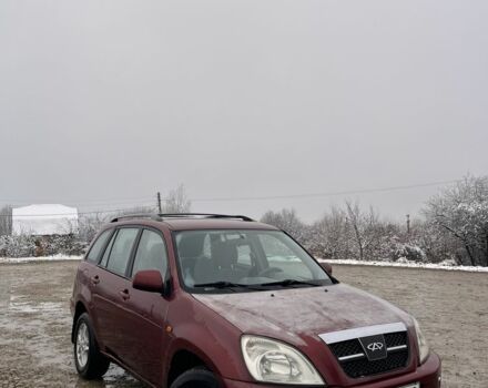 Красный Чери Тигго, объемом двигателя 2 л и пробегом 185 тыс. км за 2999 $, фото 2 на Automoto.ua