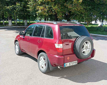 Красный Чери Тигго, объемом двигателя 2 л и пробегом 203 тыс. км за 3200 $, фото 1 на Automoto.ua