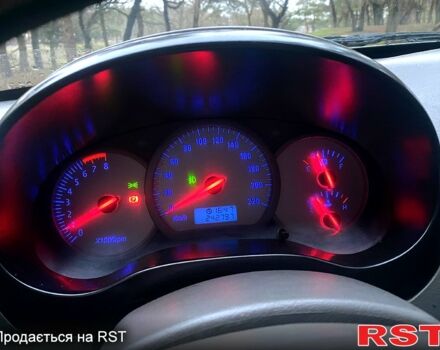 Красный Чери Тигго, объемом двигателя 2.4 л и пробегом 242 тыс. км за 2900 $, фото 9 на Automoto.ua