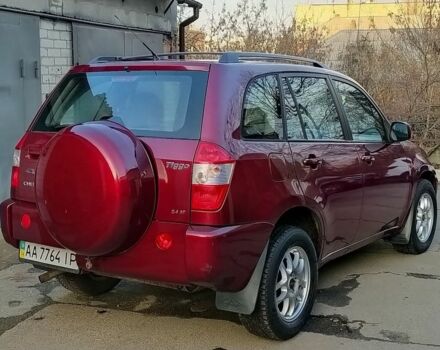 Красный Чери Тигго, объемом двигателя 2.4 л и пробегом 104 тыс. км за 3950 $, фото 2 на Automoto.ua