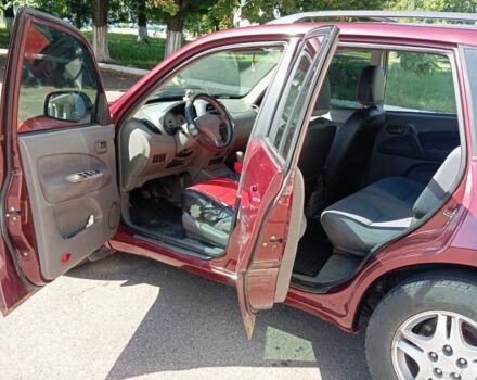 Червоний Чері Тігго, об'ємом двигуна 2 л та пробігом 200 тис. км за 3500 $, фото 2 на Automoto.ua