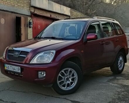 Красный Чери Тигго, объемом двигателя 2.4 л и пробегом 104 тыс. км за 3950 $, фото 1 на Automoto.ua