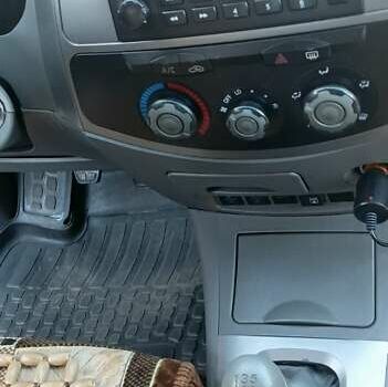 Червоний Чері Тігго, об'ємом двигуна 2 л та пробігом 87 тис. км за 5199 $, фото 8 на Automoto.ua