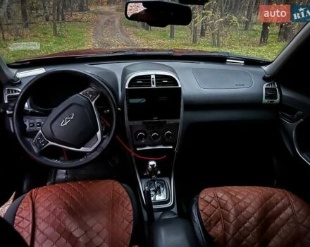 Красный Чери Тигго, объемом двигателя 1.85 л и пробегом 144 тыс. км за 5800 $, фото 5 на Automoto.ua
