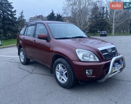 Красный Чери Тигго, объемом двигателя 2 л и пробегом 181 тыс. км за 3250 $, фото 1 на Automoto.ua