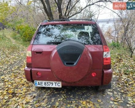 Чері Тігго 2007 у Дніпро (Дніпропетровську) на Automoto.ua Червоний Чері Тігго, об'ємом двигуна 2 л та пробігом 244 тис. км за 3700 $, фото 1 на Automoto.ua