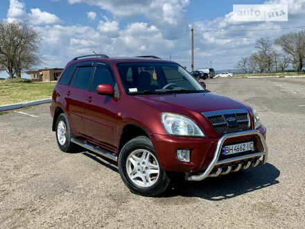 Красный Чери Тигго, объемом двигателя 2 л и пробегом 147 тыс. км за 5500 $, фото 1 на Automoto.ua