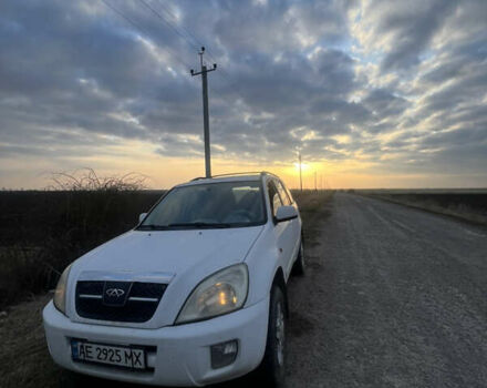 Чері Тігго, об'ємом двигуна 2.35 л та пробігом 150 тис. км за 4000 $, фото 3 на Automoto.ua