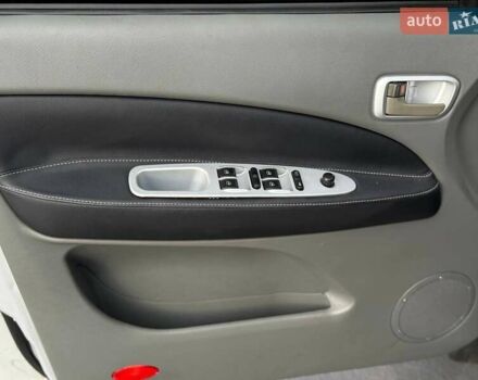 Сірий Чері Тігго, об'ємом двигуна 2 л та пробігом 85 тис. км за 4799 $, фото 7 на Automoto.ua