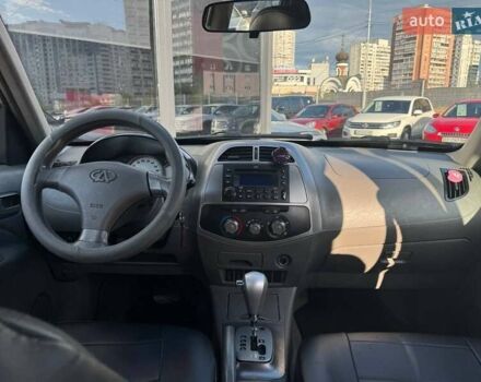 Серый Чери Тигго, объемом двигателя 2.35 л и пробегом 104 тыс. км за 3990 $, фото 12 на Automoto.ua