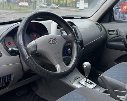 Серый Чери Тигго, объемом двигателя 2.35 л и пробегом 189 тыс. км за 4300 $, фото 8 на Automoto.ua