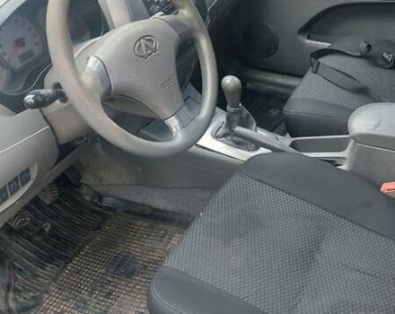 Серый Чери Тигго, объемом двигателя 2.02 л и пробегом 203 тыс. км за 3000 $, фото 5 на Automoto.ua