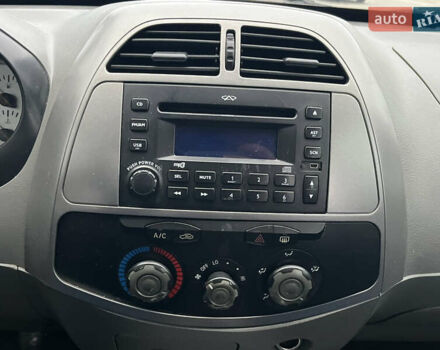 Серый Чери Тигго, объемом двигателя 2.4 л и пробегом 70 тыс. км за 4999 $, фото 17 на Automoto.ua