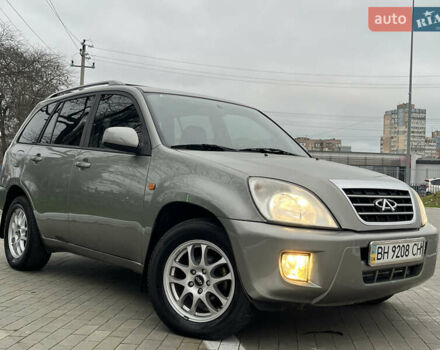 Серый Чери Тигго, объемом двигателя 2.4 л и пробегом 70 тыс. км за 4999 $, фото 5 на Automoto.ua