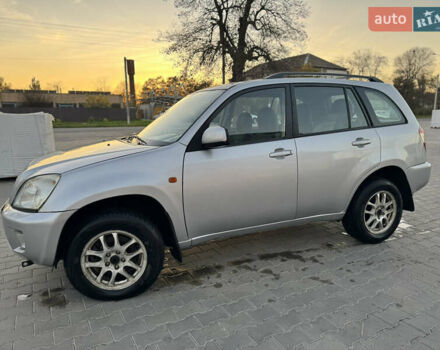 Сірий Чері Тігго, об'ємом двигуна 2.4 л та пробігом 111 тис. км за 4200 $, фото 2 на Automoto.ua