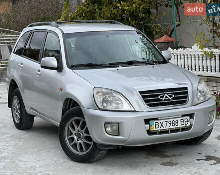 Сірий Чері Тігго, об'ємом двигуна 2.35 л та пробігом 195 тис. км за 2999 $, фото 2 на Automoto.ua
