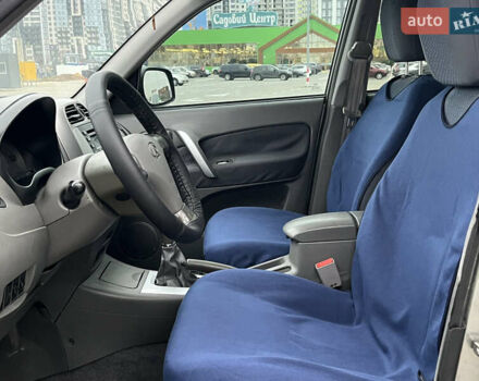 Серый Чери Тигго, объемом двигателя 2.4 л и пробегом 70 тыс. км за 4999 $, фото 23 на Automoto.ua