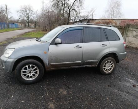 Серый Чери Тигго, объемом двигателя 2.4 л и пробегом 280 тыс. км за 3500 $, фото 3 на Automoto.ua