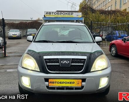 Серый Чери Тигго, объемом двигателя 2.4 л и пробегом 189 тыс. км за 4300 $, фото 2 на Automoto.ua