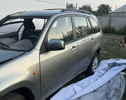 Сірий Чері Тігго, об'ємом двигуна 2.35 л та пробігом 110 тис. км за 1499 $, фото 3 на Automoto.ua