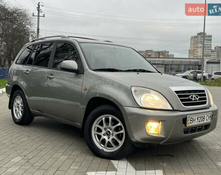 Серый Чери Тигго, объемом двигателя 2.4 л и пробегом 70 тыс. км за 4999 $, фото 3 на Automoto.ua