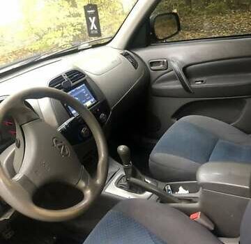 Сірий Чері Тігго, об'ємом двигуна 2 л та пробігом 252 тис. км за 3400 $, фото 3 на Automoto.ua