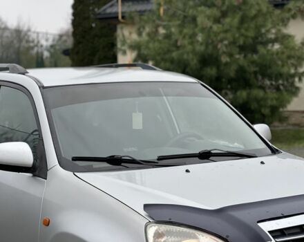 Серый Чери Тигго, объемом двигателя 1.8 л и пробегом 310 тыс. км за 2800 $, фото 1 на Automoto.ua