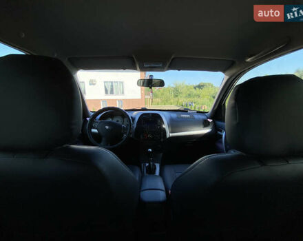 Сірий Чері Тігго, об'ємом двигуна 1.85 л та пробігом 107 тис. км за 4100 $, фото 11 на Automoto.ua