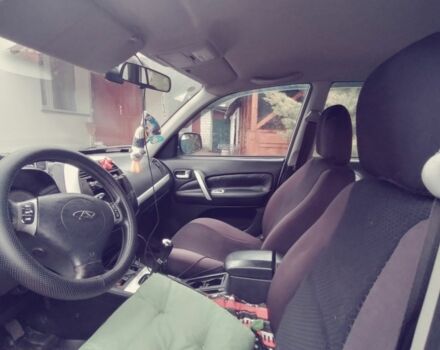 Серый Чери Тигго, объемом двигателя 1.6 л и пробегом 211 тыс. км за 4900 $, фото 3 на Automoto.ua